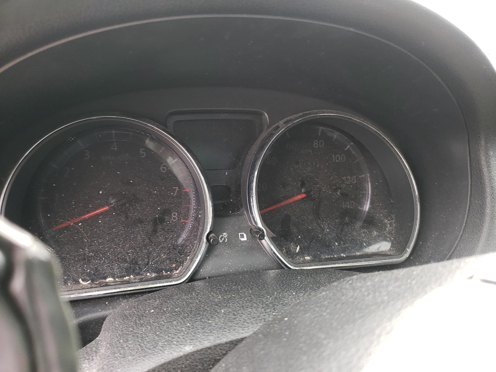 Photo 8 from auction – 2016 NISSAN VERSA S with VIN 3N1CN7AP1GL804276