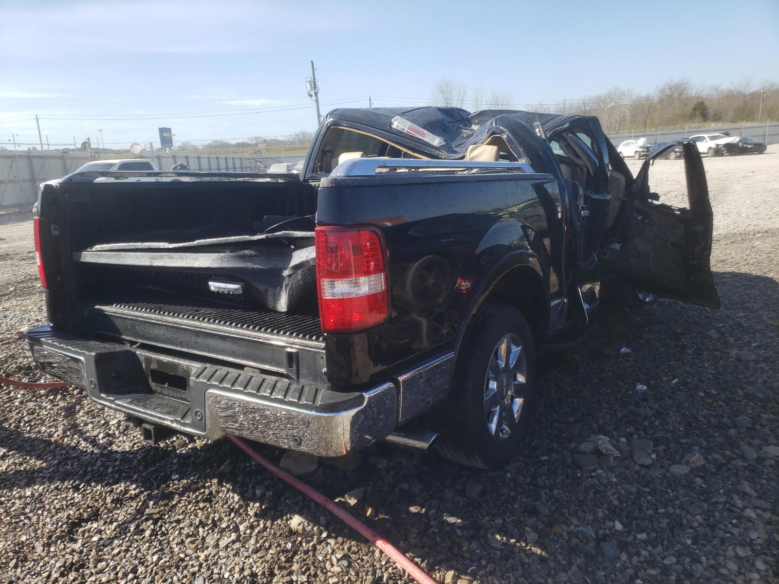 Photo 4 from auction – 2006 LINCOLN MARK LT with VIN 5LTPW16536FJ06385
