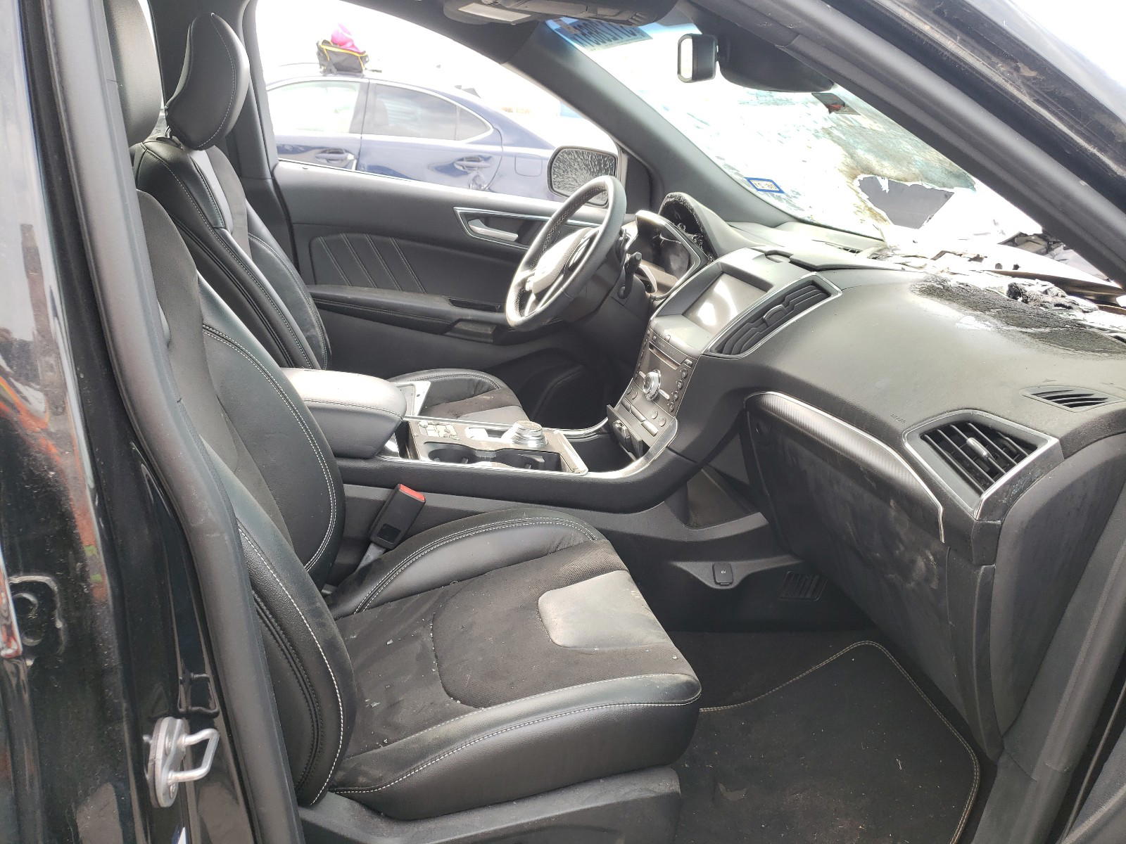Photo 5 from auction – 2019 FORD EDGE ST with VIN 2FMPK4AP8KBC11472