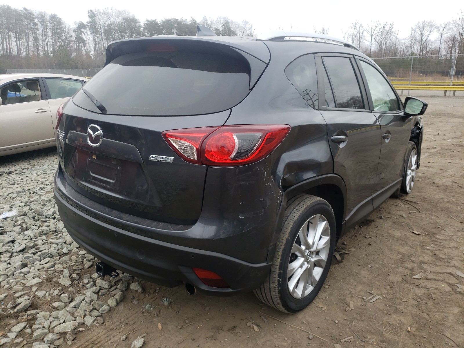Photo 4 from auction – 2015 MAZDA CX-5 GT with VIN JM3KE4DY4F0433399
