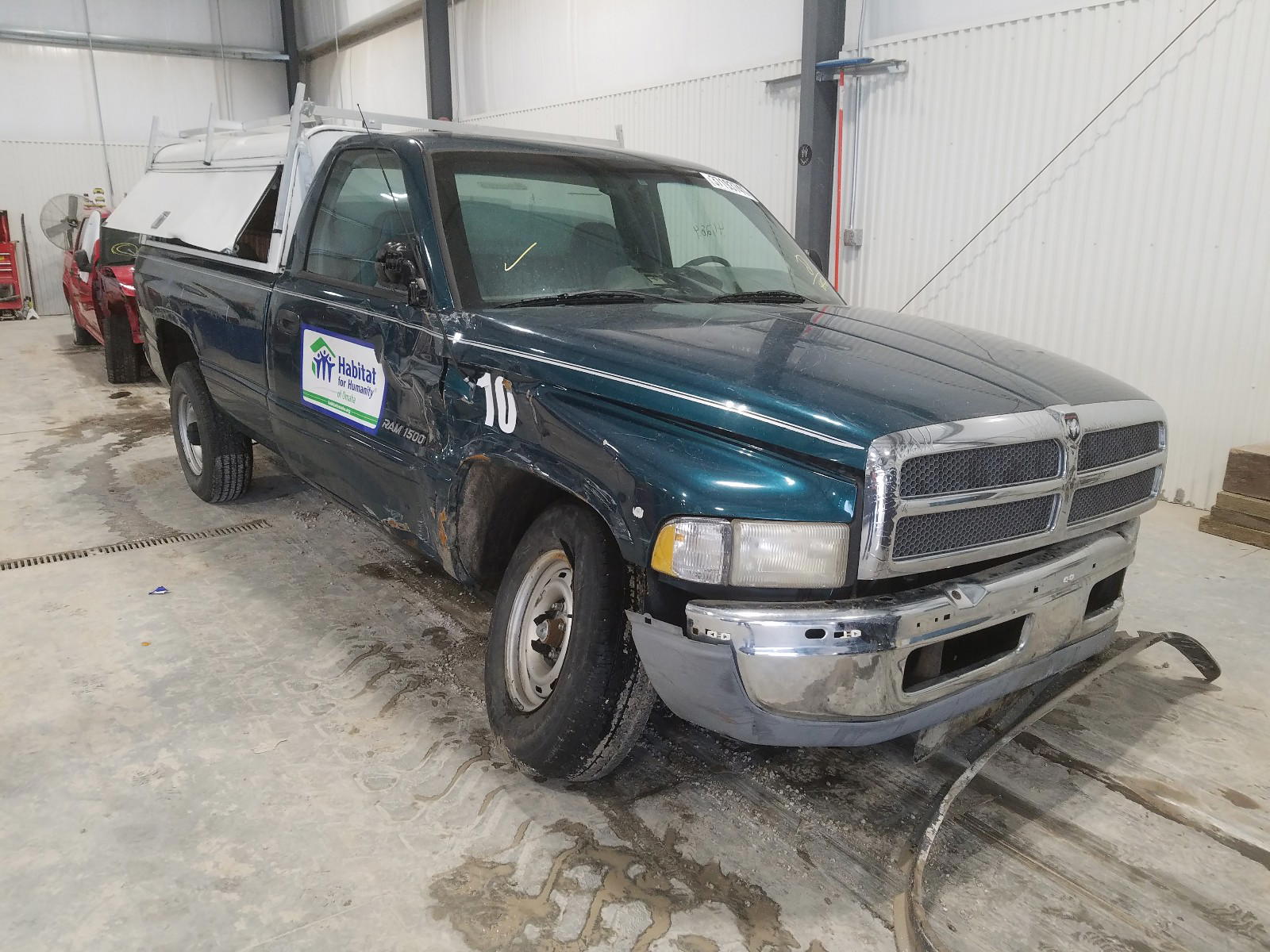 DODGE RAM 1500 1997 with VIN 1B7HC16Y8VJ558452 - Photo from auction