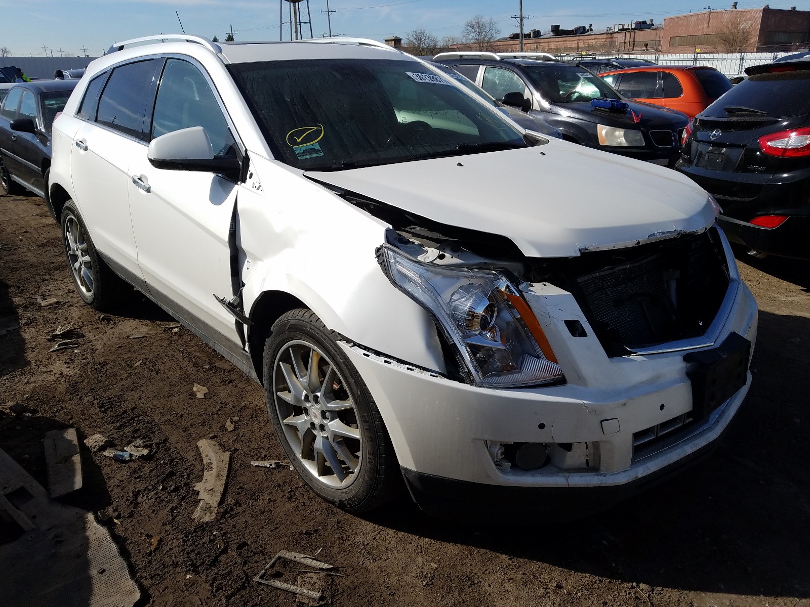 Photo 1 from auction – 2013 CADILLAC SRX PERFOR with VIN 3GYFNHE32DS559636