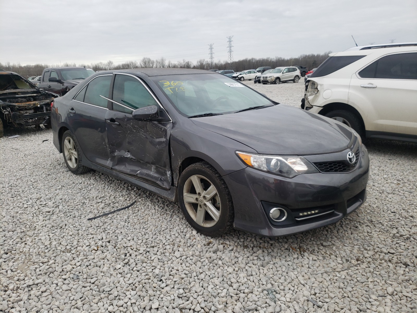 Photo 1 from auction – 2013 TOYOTA CAMRY L with VIN 4T1BF1FK8DU671741