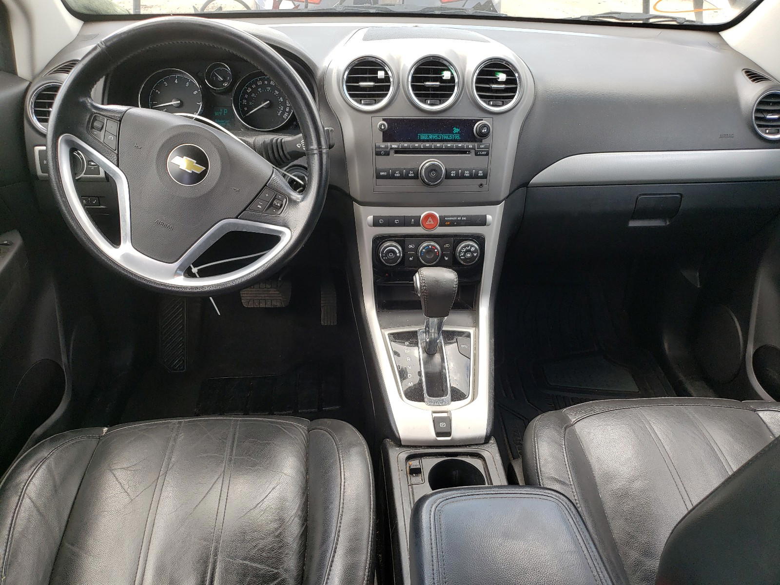 Photo 9 from auction – 2012 CHEVROLET CAPTIVA SP with VIN 3GNFL4E54CS537911