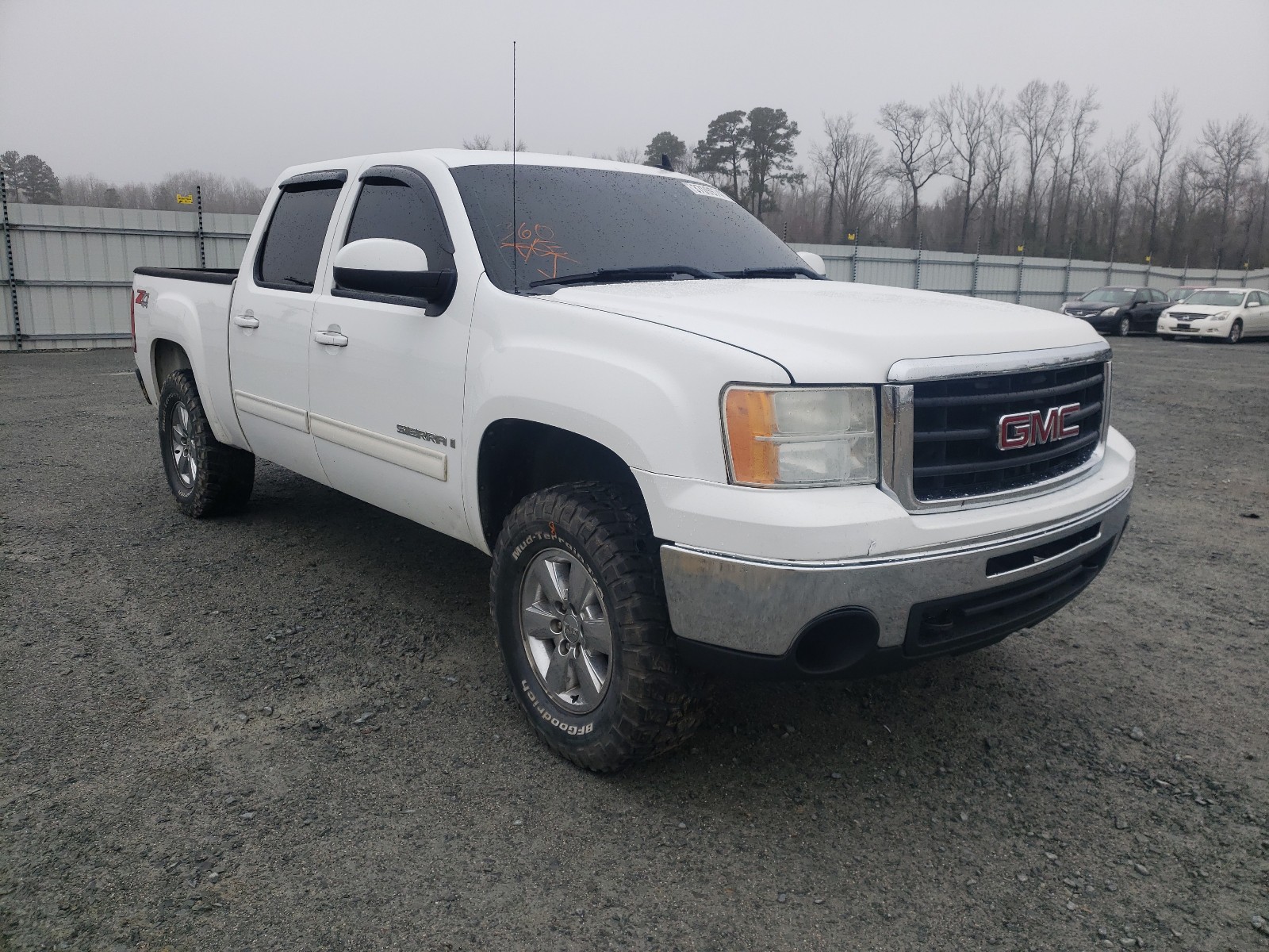 GMC SIERRA K15 2009 with VIN 3GTEK33389G140054 - Photo from auction