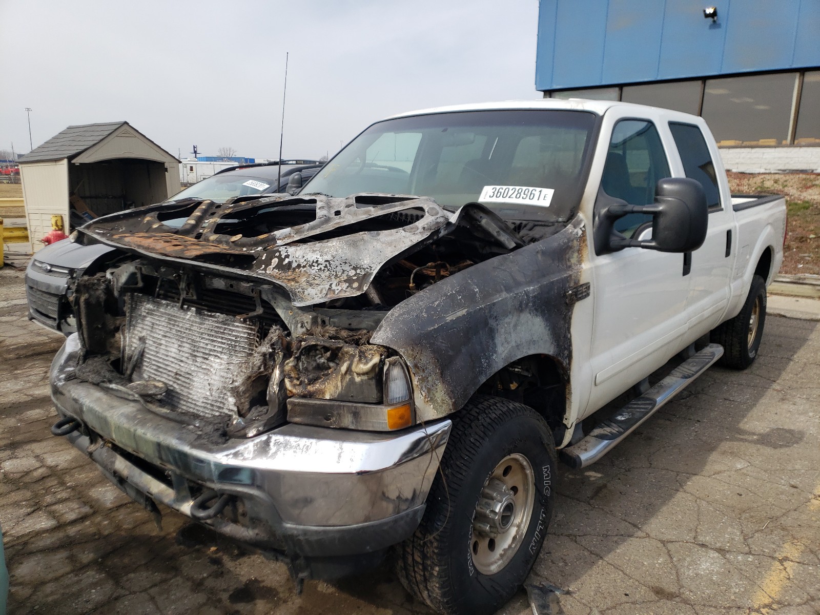 Photo 2 from auction – 2002 FORD F250 SUPER with VIN 1FTNW21F42EA83456