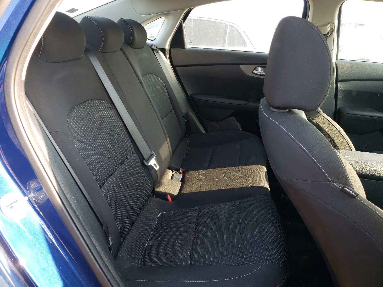 Photo 6 from auction – 2019 KIA FORTE FE with VIN 3KPF24AD8KE135489