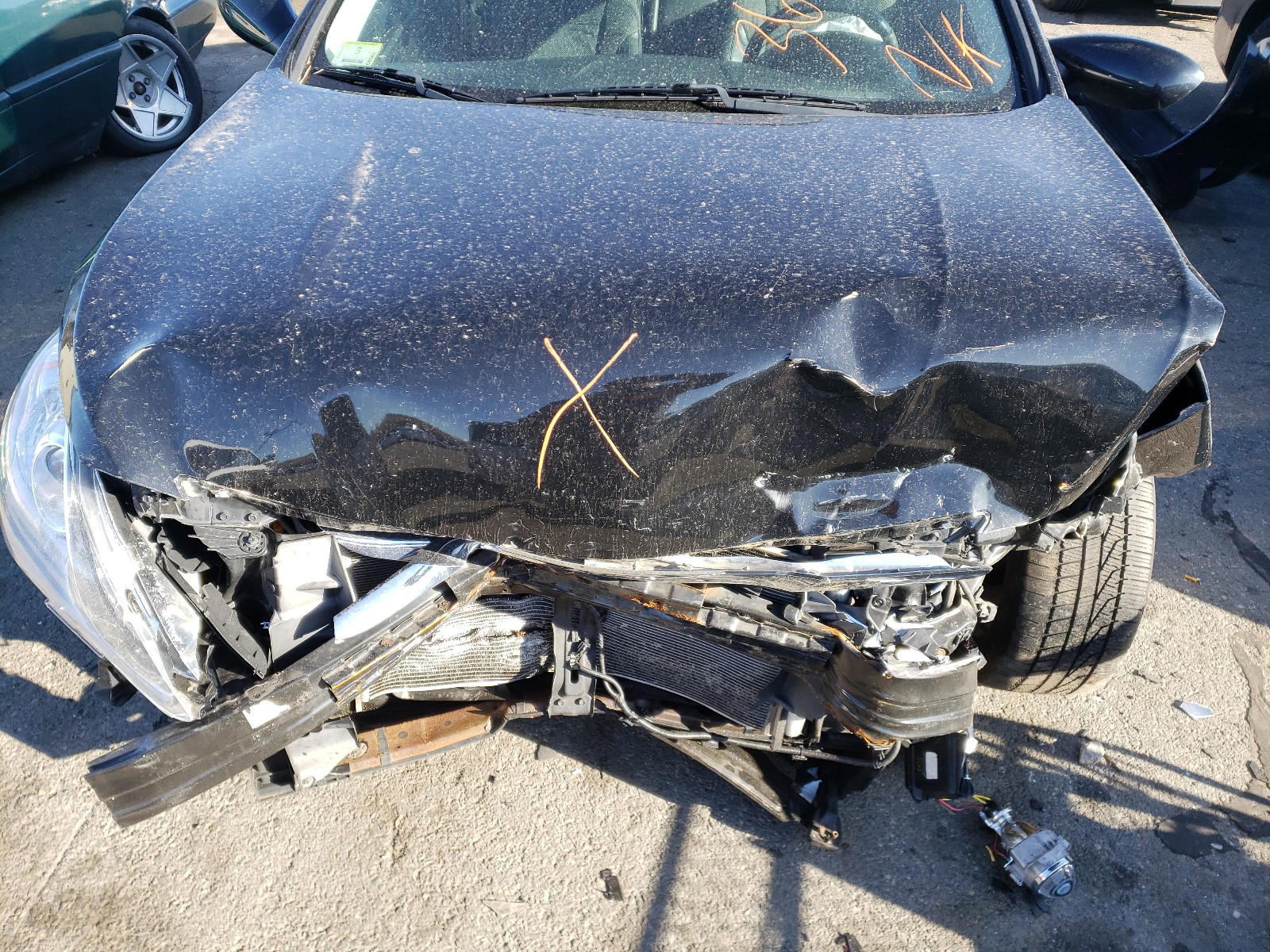 Photo 7 from auction – 2012 HYUNDAI SONATA SE with VIN 5NPEC4AC7CH387490