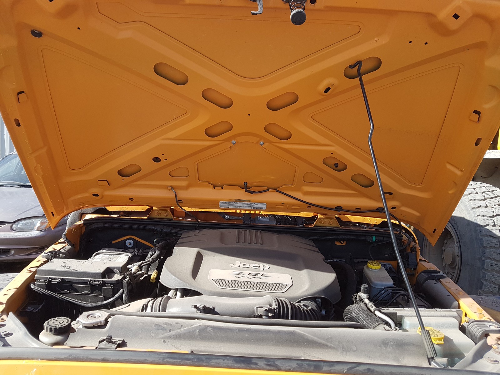 Photo 7 from auction – 2012 JEEP WRANGLER S with VIN 1C4AJWAG7CL203941