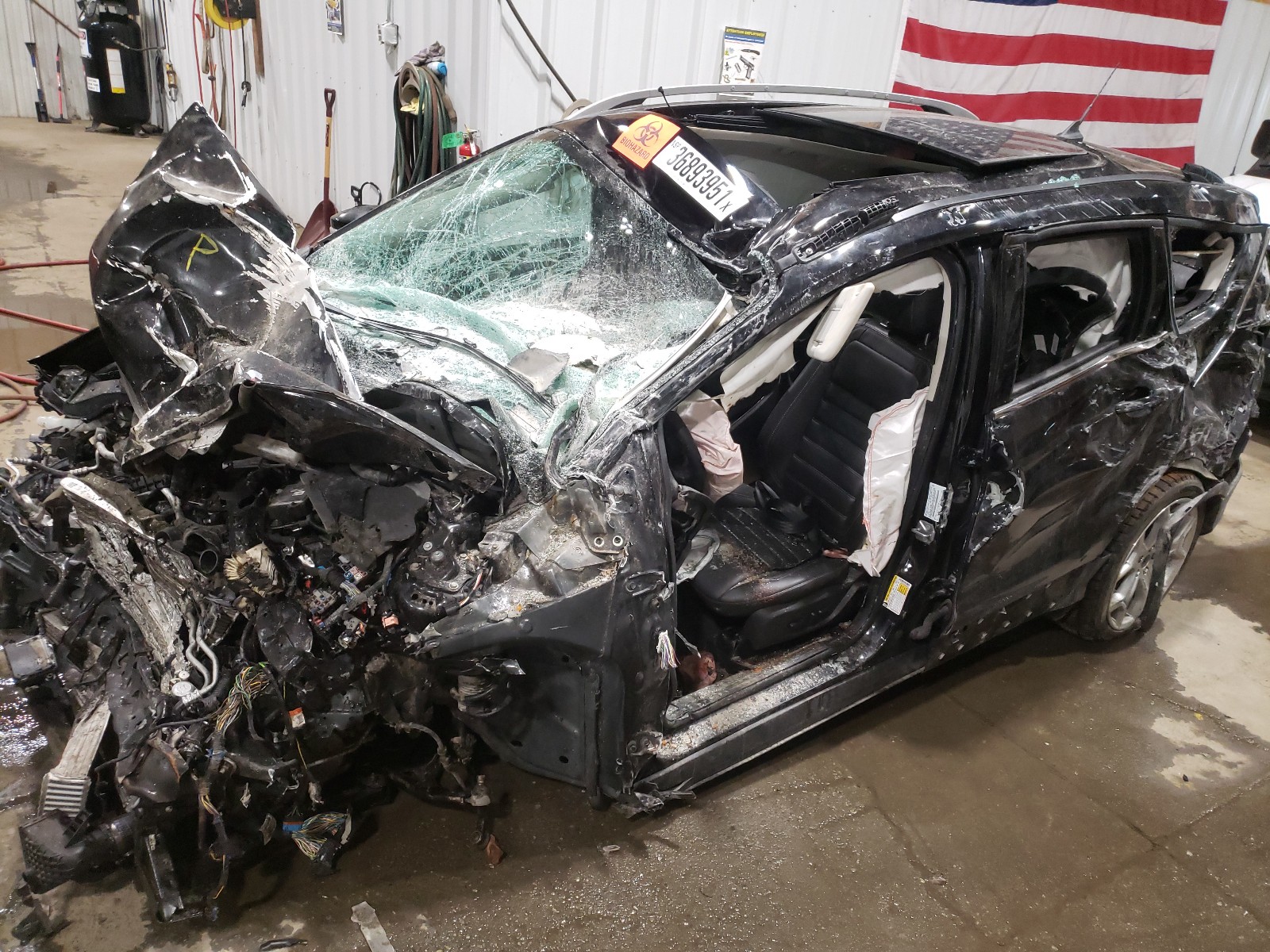 Photo 9 from auction – 2019 FORD ESCAPE TIT with VIN 1FMCU9J92KUB29089
