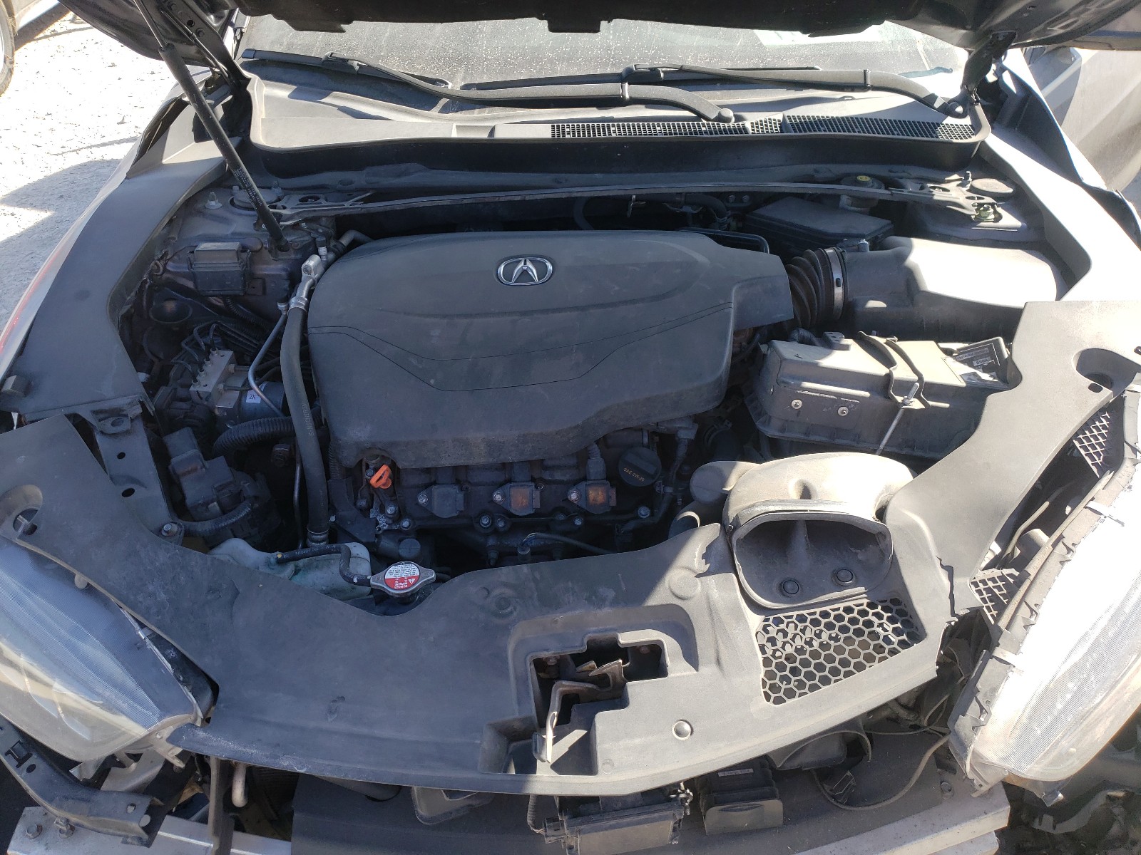 Photo 7 from auction – 2018 ACURA TLX TECH+A with VIN 19UUB3F62JA003388