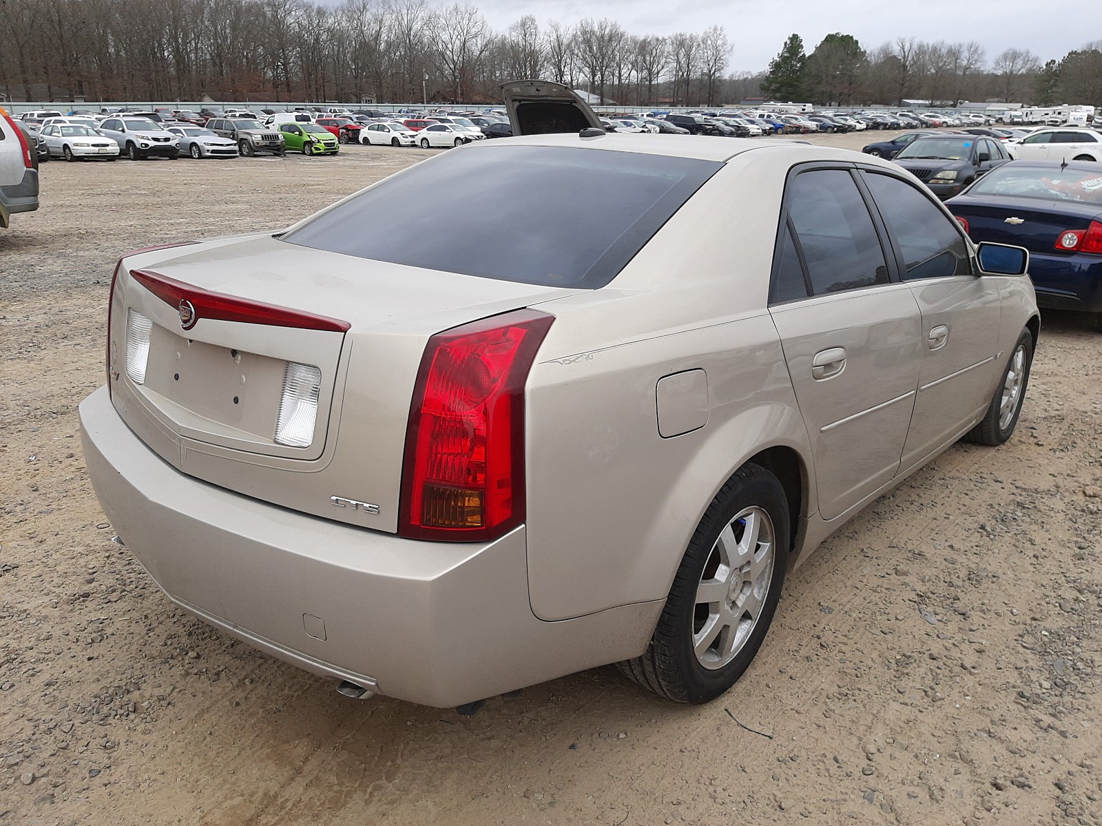 Photo 4 from auction – 2007 CADILLAC CTS HI FEA with VIN 1G6DP577170118388
