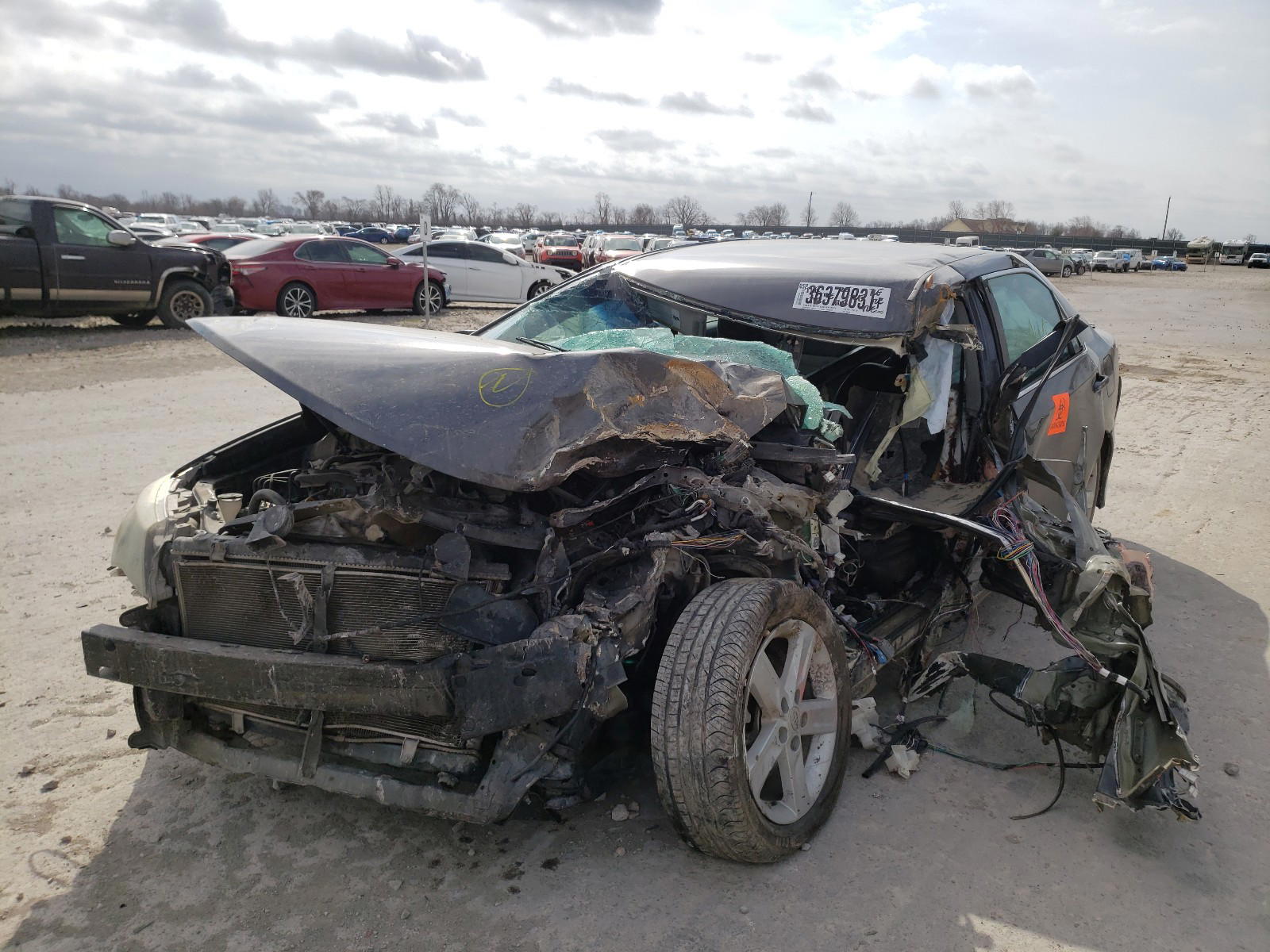 Photo 2 from auction – 2012 TOYOTA CAMRY BASE with VIN 4T1BF1FKXCU605366