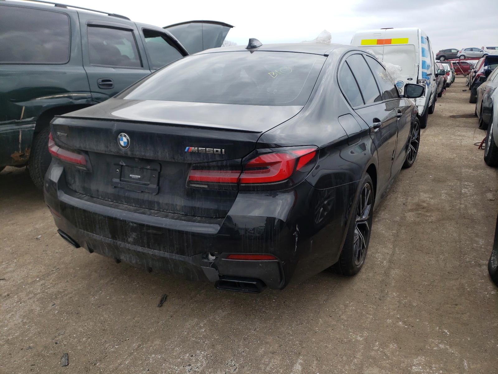Photo 4 from auction – 2021 BMW M550XI with VIN WBA13BK01MCF08261