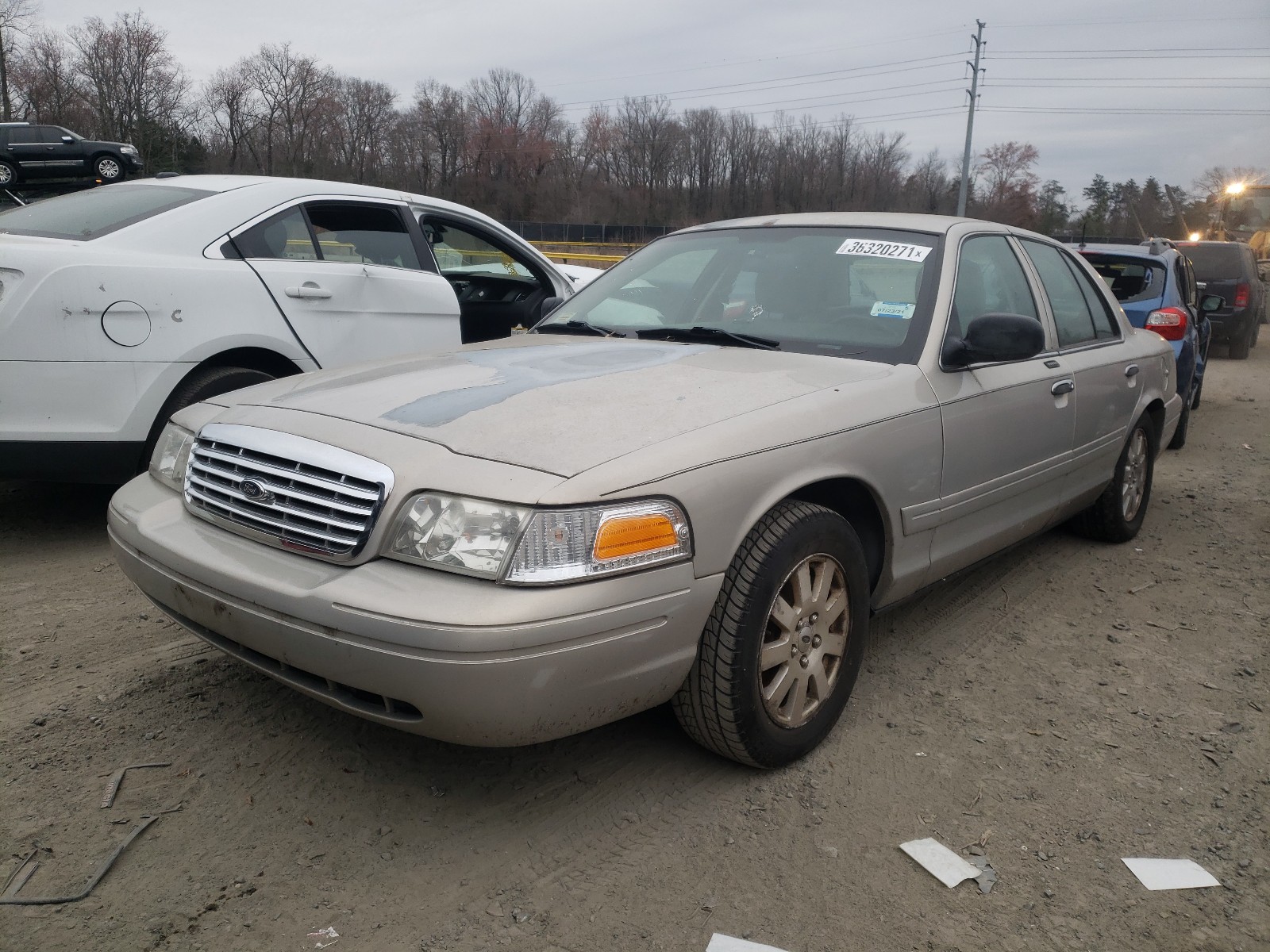 Photo 2 from auction – 2008 FORD CROWN VICT with VIN 2FAFP74V88X139543