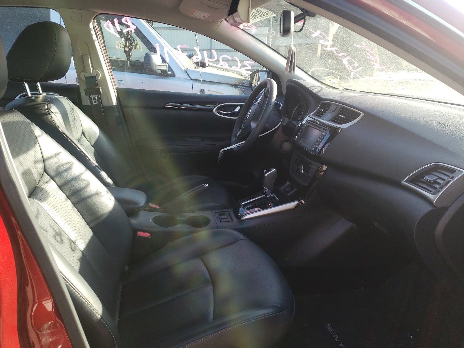 Photo 5 from auction – 2017 NISSAN SENTRA with VIN 3N1AB7AP0HY401264