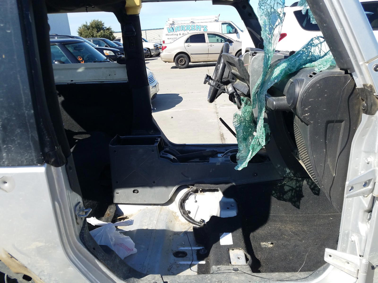 Photo 5 from auction – 2007 JEEP WRANGLER S with VIN 1J4FA54147L225127