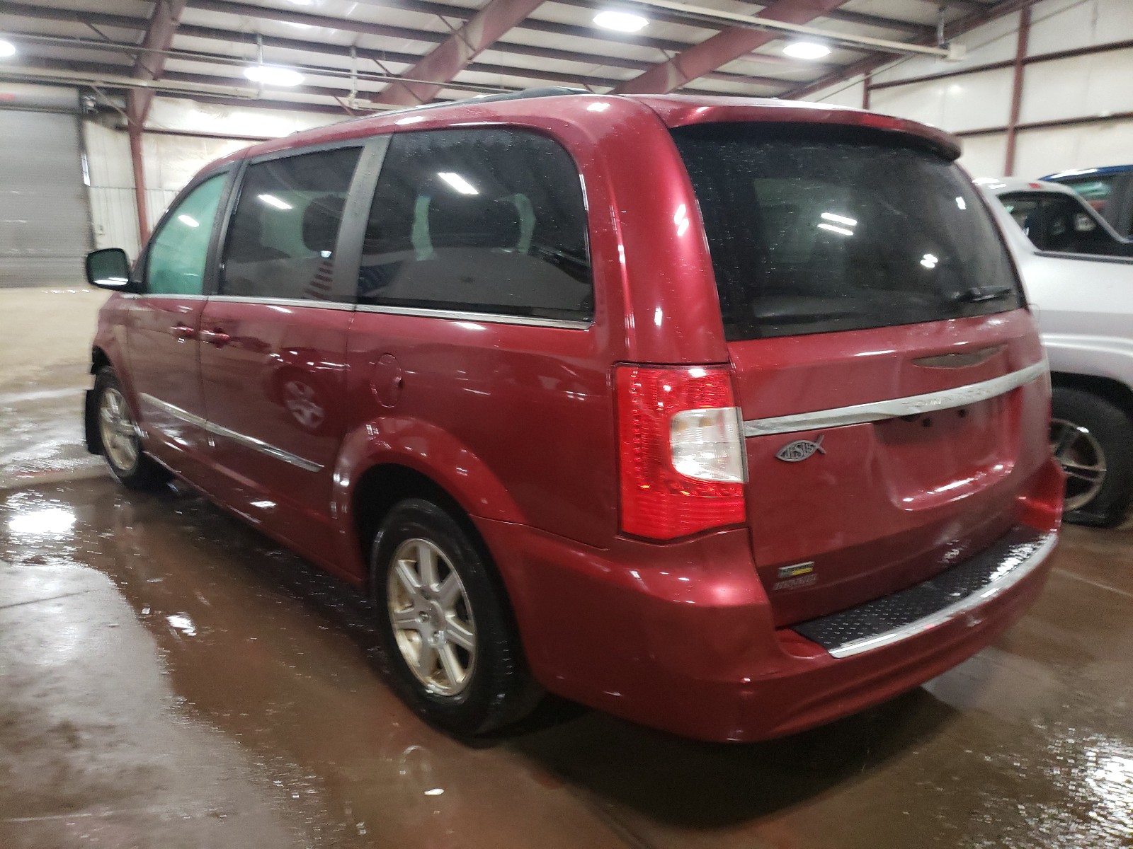 Photo 3 from auction – 2012 CHRYSLER TOWN & COU with VIN 2C4RC1BG4CR299856