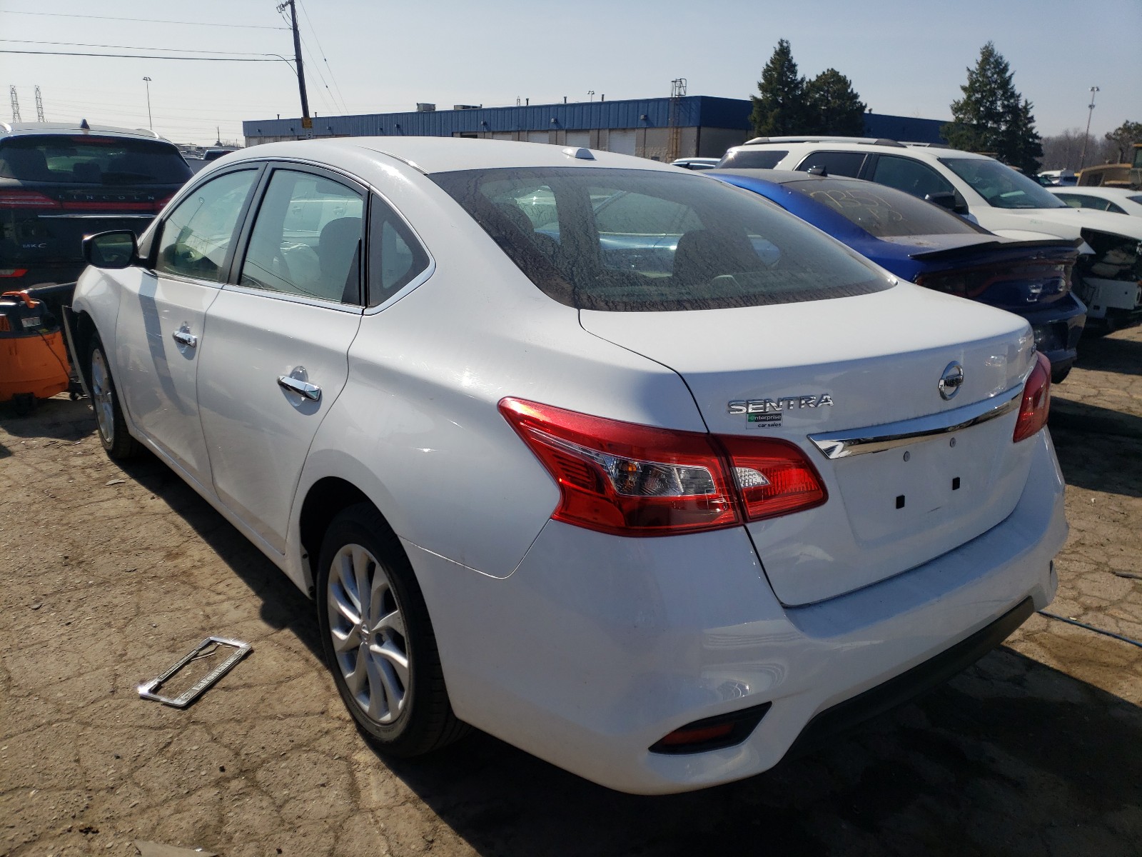 Photo 3 from auction – 2018 NISSAN SENTRA S with VIN 3N1AB7AP7JY244239