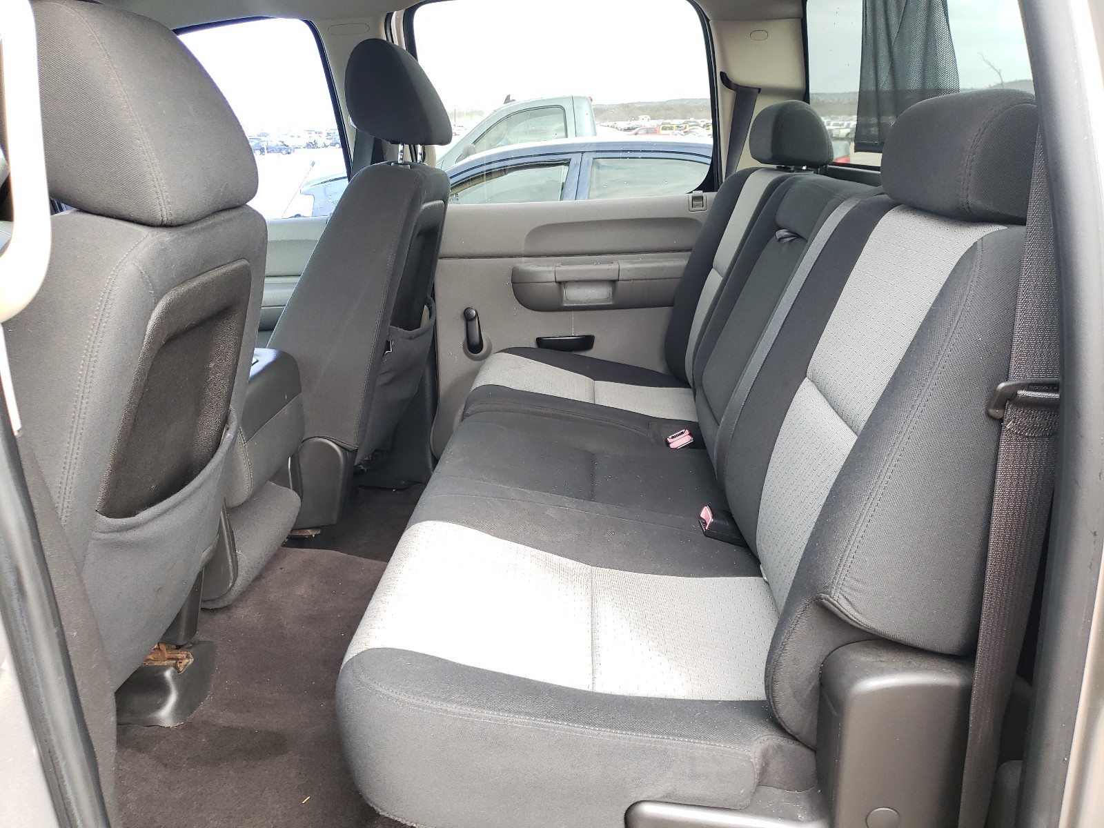 صورة رقم 6 من المزاد - 2007 GMC NEW SIERRA مع VIN 2GTEC13C171530808