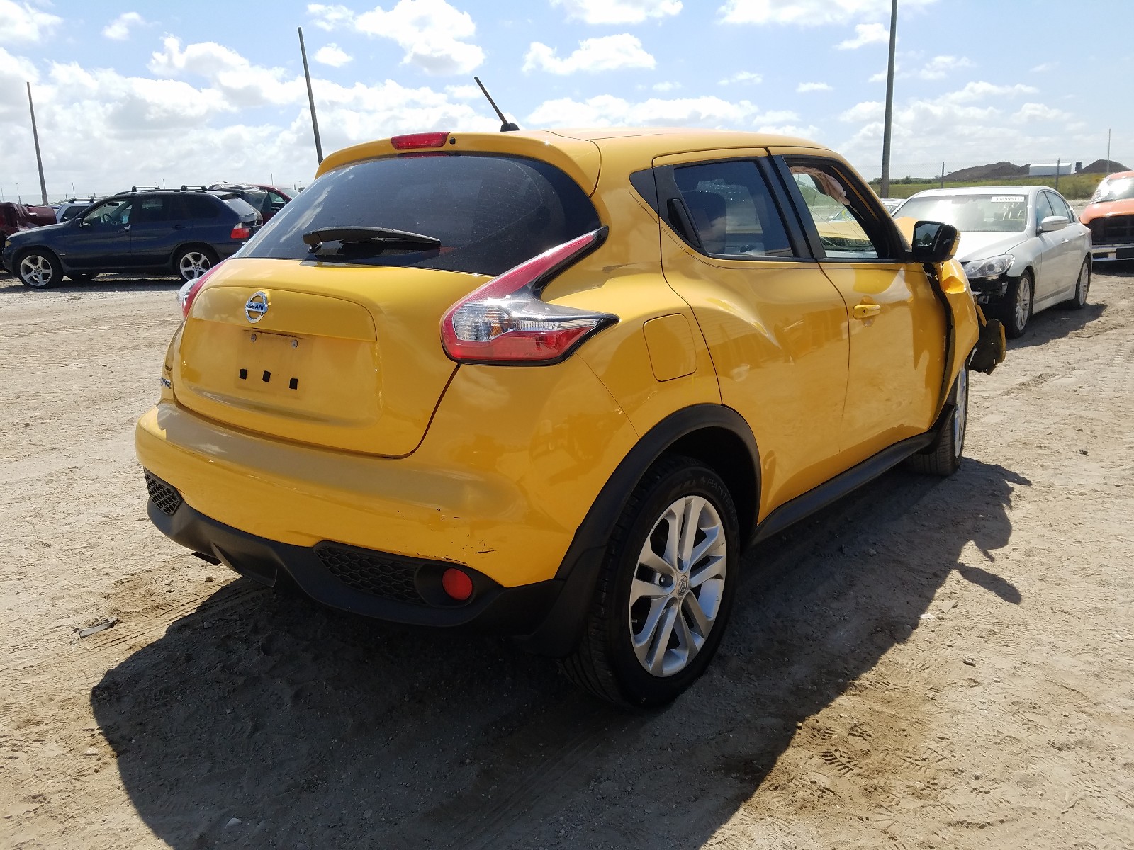 Photo 4 from auction – 2016 NISSAN JUKE S with VIN JN8AF5MR7GT602254