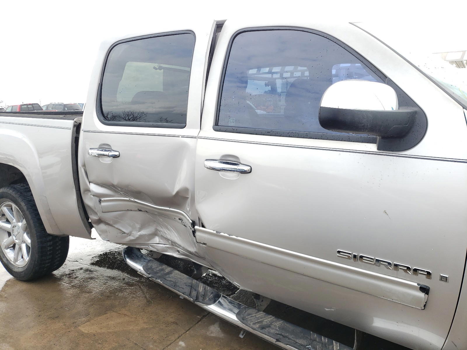 Photo 9 from auction – 2007 GMC NEW SIERRA with VIN 2GTEC13C171530808