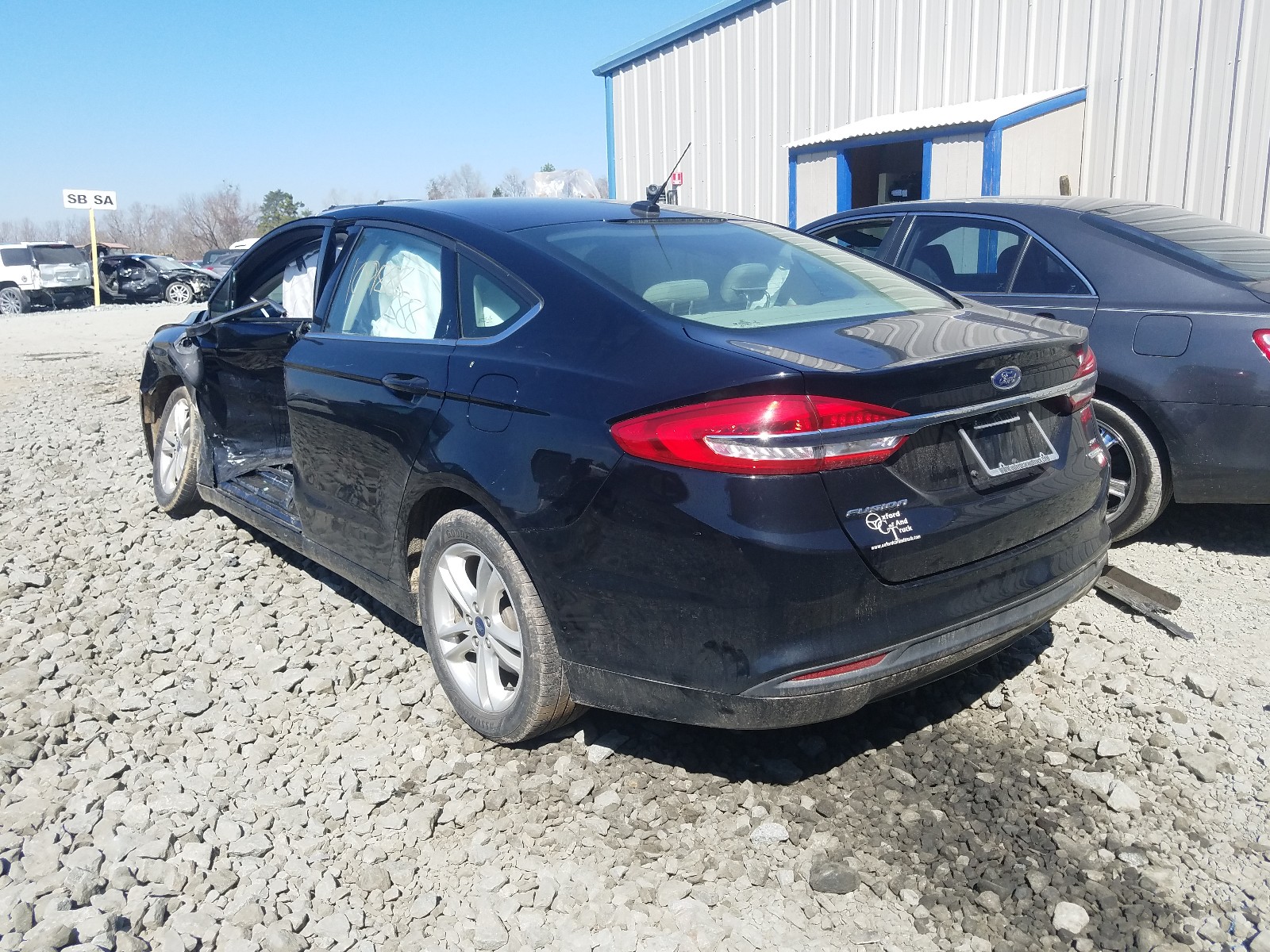 Photo 3 from auction – 2018 FORD FUSION SE with VIN 3FA6P0HD1JR134374