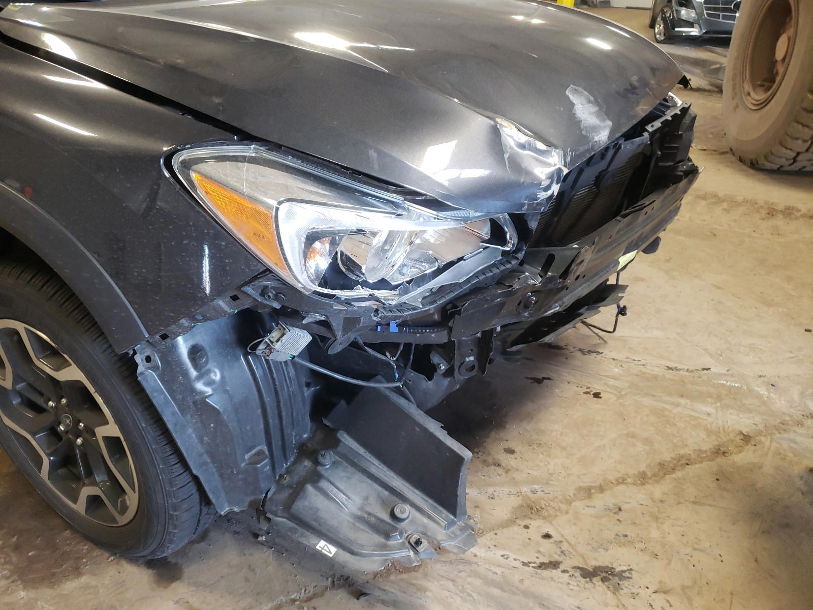 Photo 9 from auction – 2016 SUBARU CROSSTREK with VIN JF2GPABC7G8325622