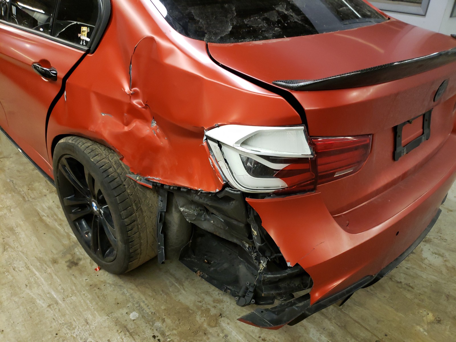Photo 9 from auction – 2013 BMW 335 XI with VIN WBA3B9G58DNP39393
