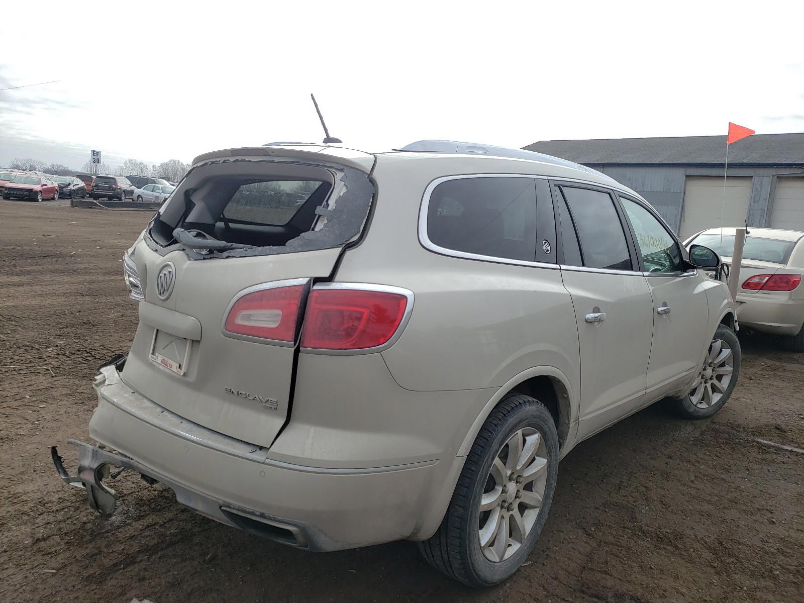 Photo 4 from auction – 2013 BUICK ENCLAVE with VIN 5GAKVDKD5DJ129273
