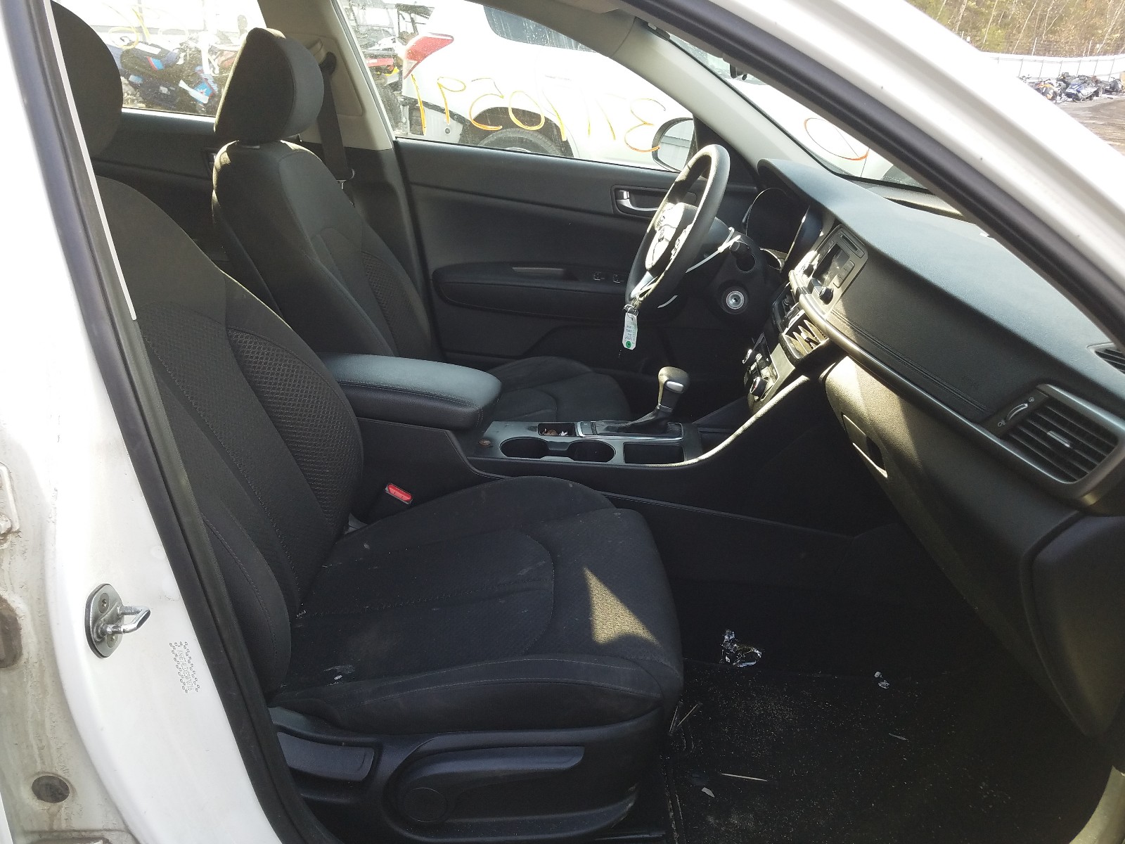 Photo 5 from auction – 2016 KIA OPTIMA LX with VIN KNAGT4L3XG5070716