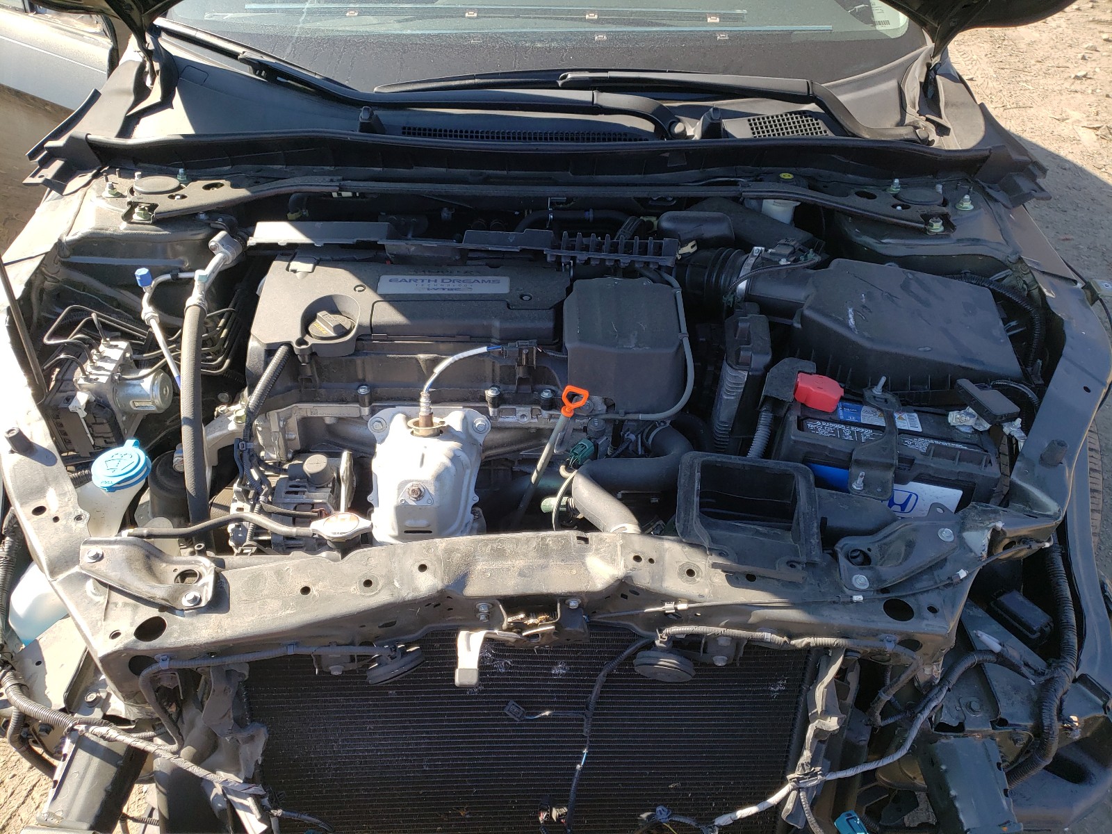 Photo 7 from auction – 2015 HONDA ACCORD EXL with VIN 1HGCR2F82FA084113