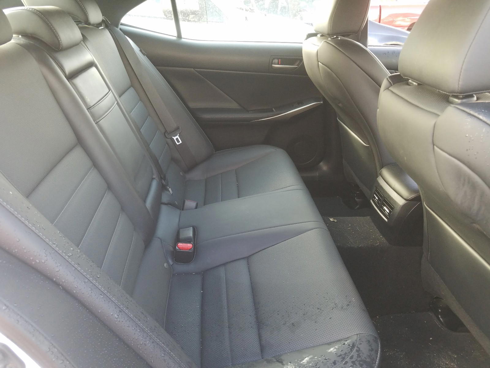 Photo 16 from auction – 2019 LEXUS IS 300 with VIN JTHBA1D23K5098307