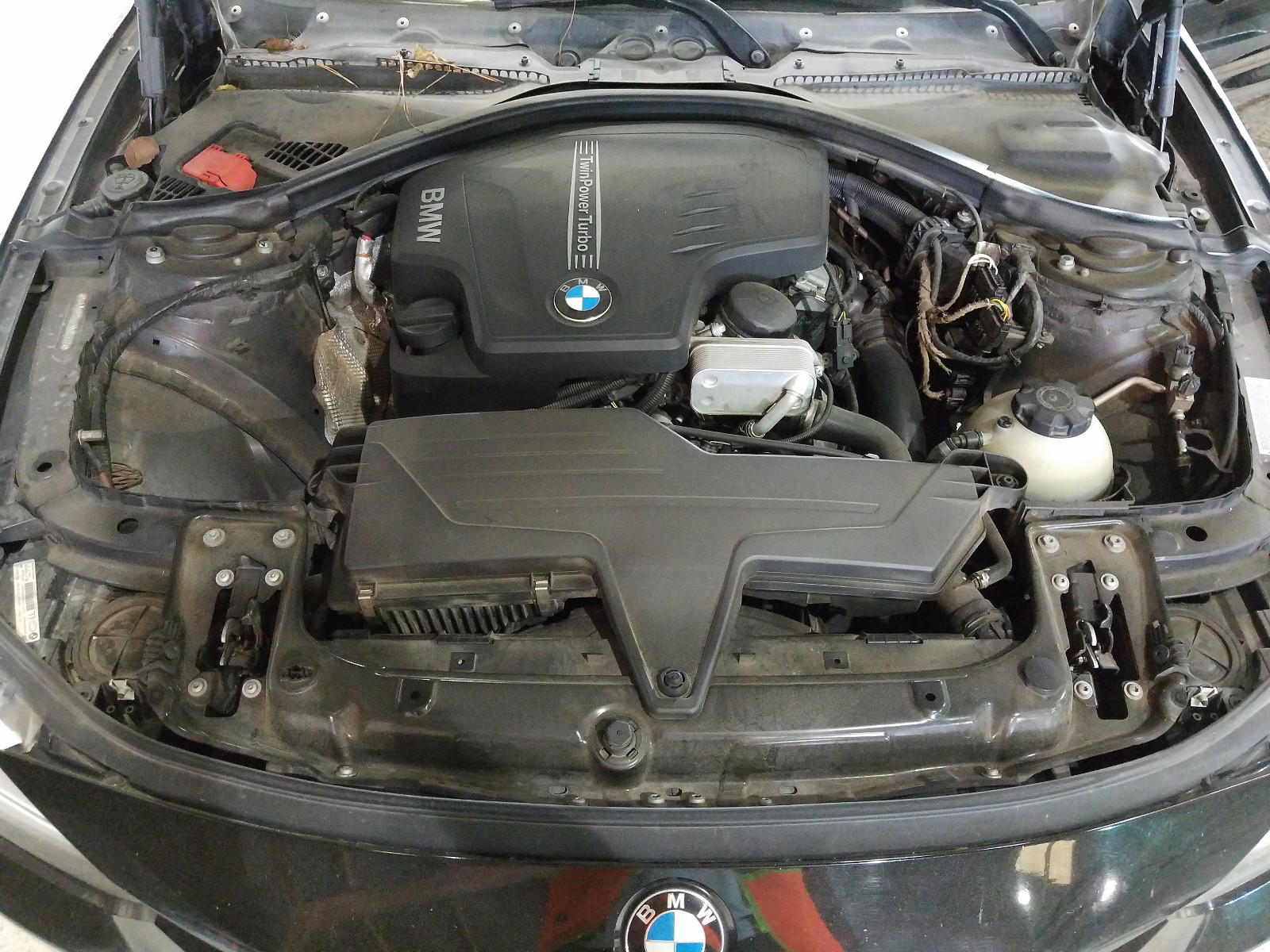 Photo 7 from auction – 2014 BMW 320 I with VIN WBA3B1G54ENN90337