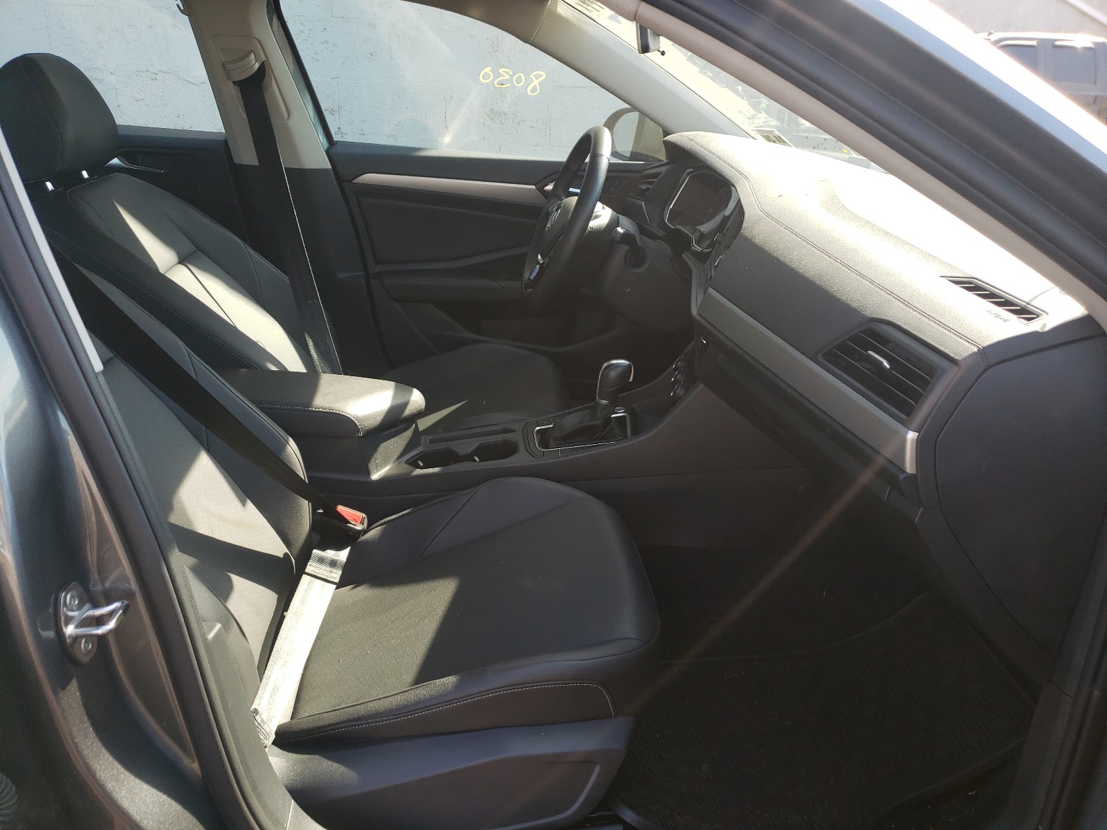 Photo 5 from auction – 2019 VOLKSWAGEN JETTA S with VIN 3VWC57BU7KM215928