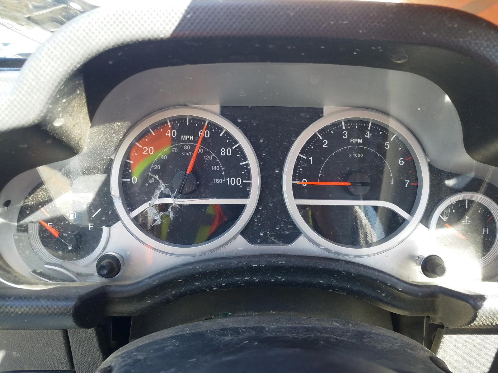 Photo 8 from auction – 2007 JEEP WRANGLER S with VIN 1J4FA54147L225127