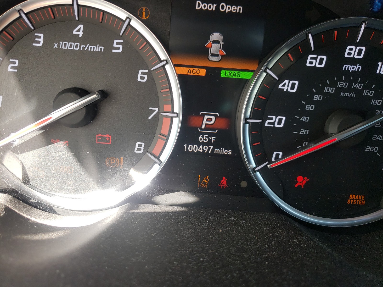 Photo 8 from auction – 2018 ACURA TLX TECH+A with VIN 19UUB3F62JA003388