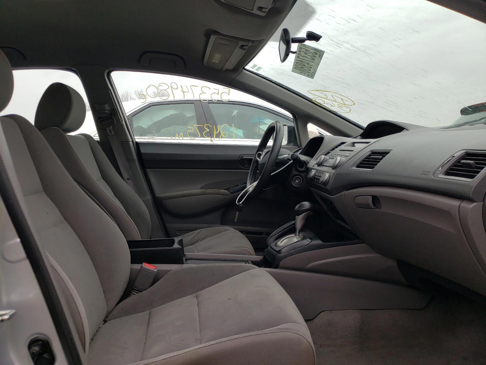 Photo 5 from auction – 2010 HONDA CIVIC VP with VIN 19XFA1F39AE080468