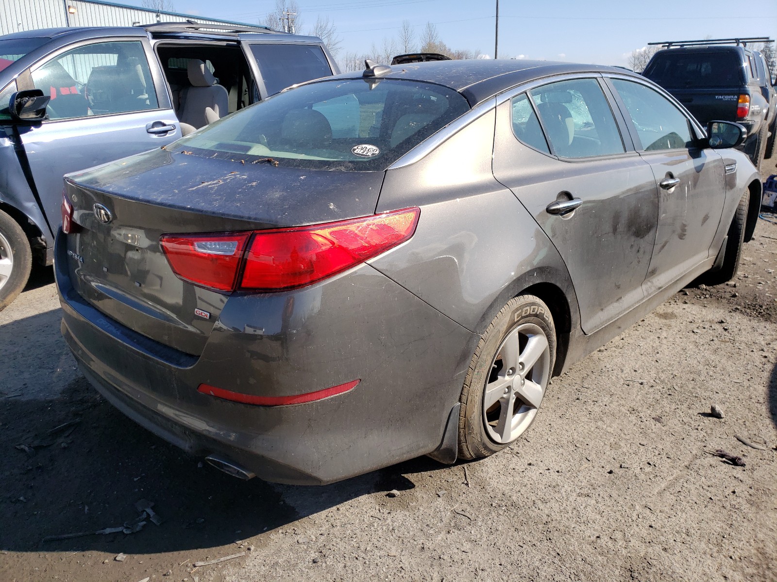Photo 4 from auction – 2014 KIA OPTIMA LX with VIN 5XXGM4A77EG277451
