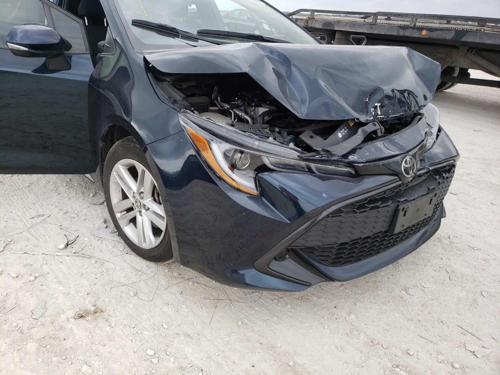 Photo 19 from auction – 2019 TOYOTA COROLLA SE with VIN JTNK4RBE2K3046209
