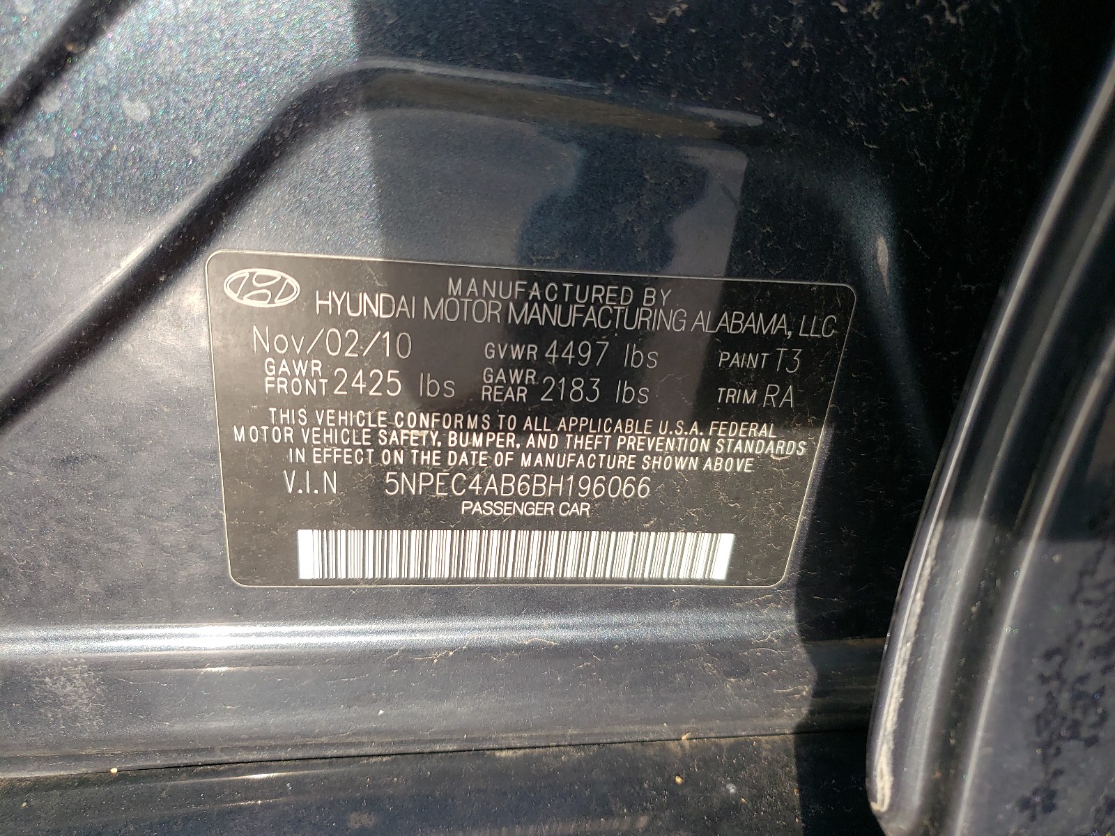 Photo 10 from auction – 2011 HYUNDAI SONATA SE with VIN 5NPEC4AB6BH196066