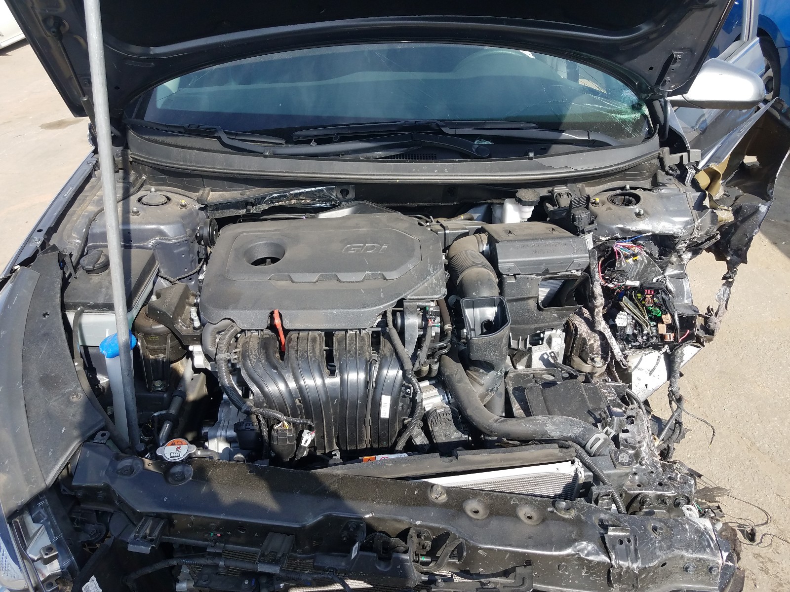 Photo 7 from auction – 2019 HYUNDAI SONATA SE with VIN 5NPE24AF4KH756091