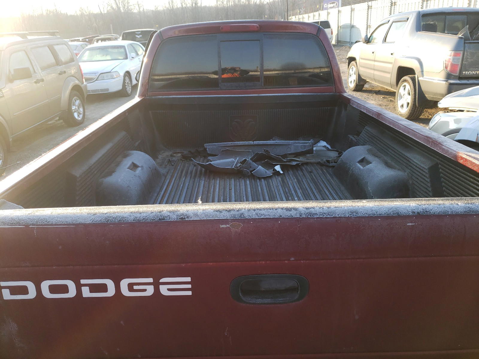 Photo 6 from auction – 2002 DODGE DAKOTA BAS with VIN 1B7FL16X22S716613