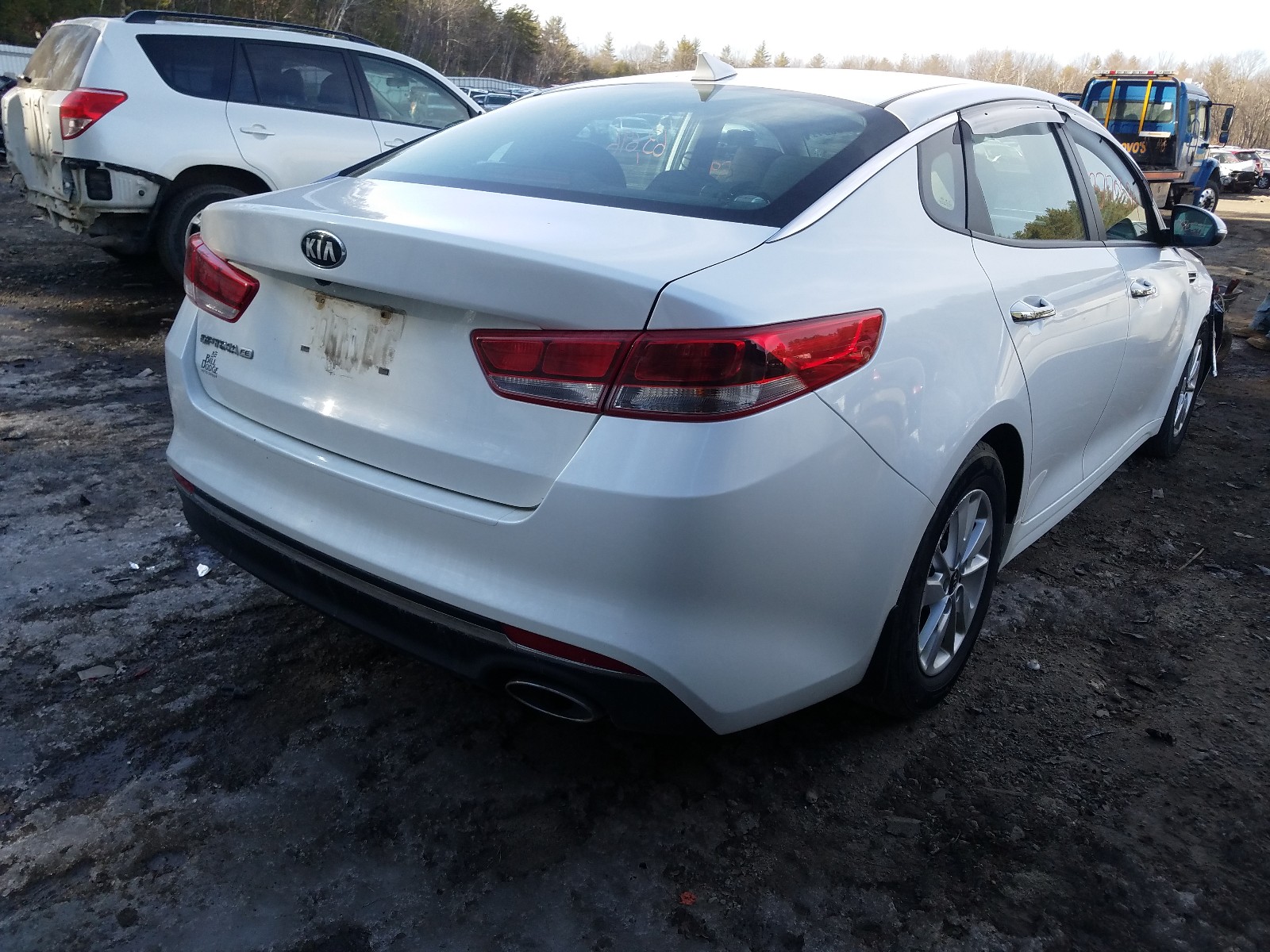 Photo 4 from auction – 2016 KIA OPTIMA LX with VIN KNAGT4L3XG5070716