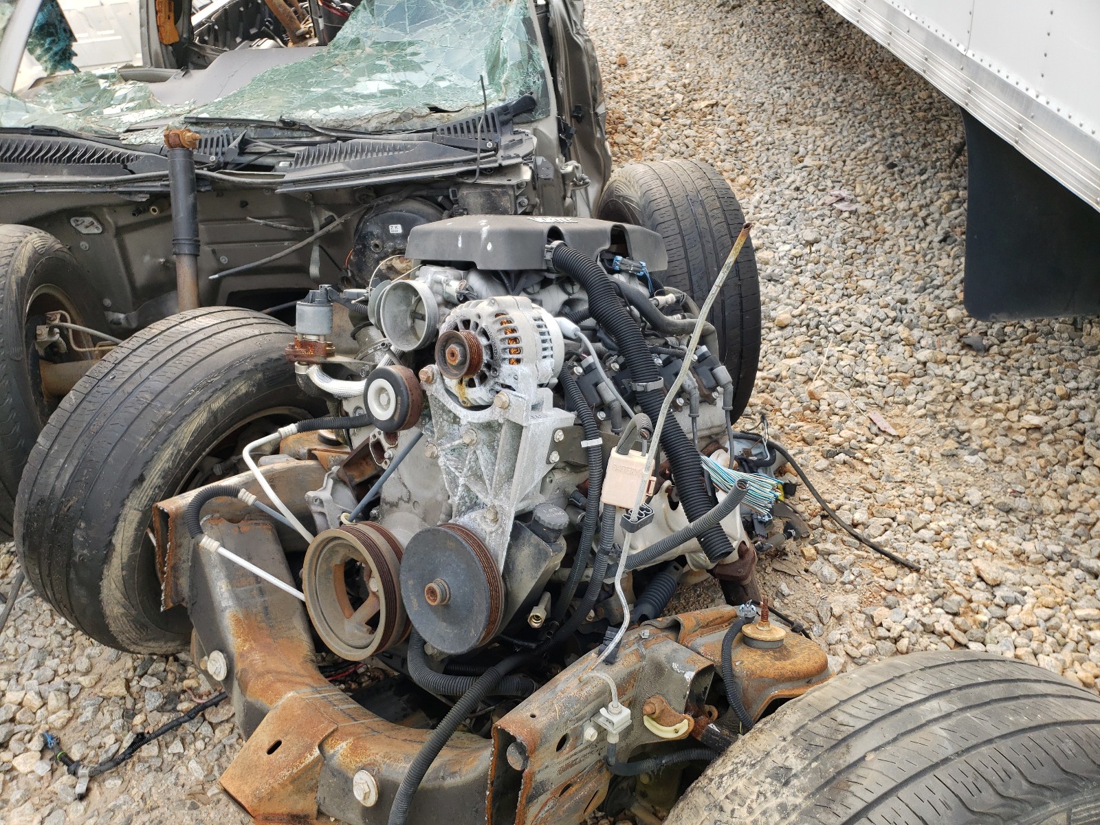 Photo 7 from auction – 1999 GMC NEW SIERRA with VIN 1GTEC14T6XZ511807