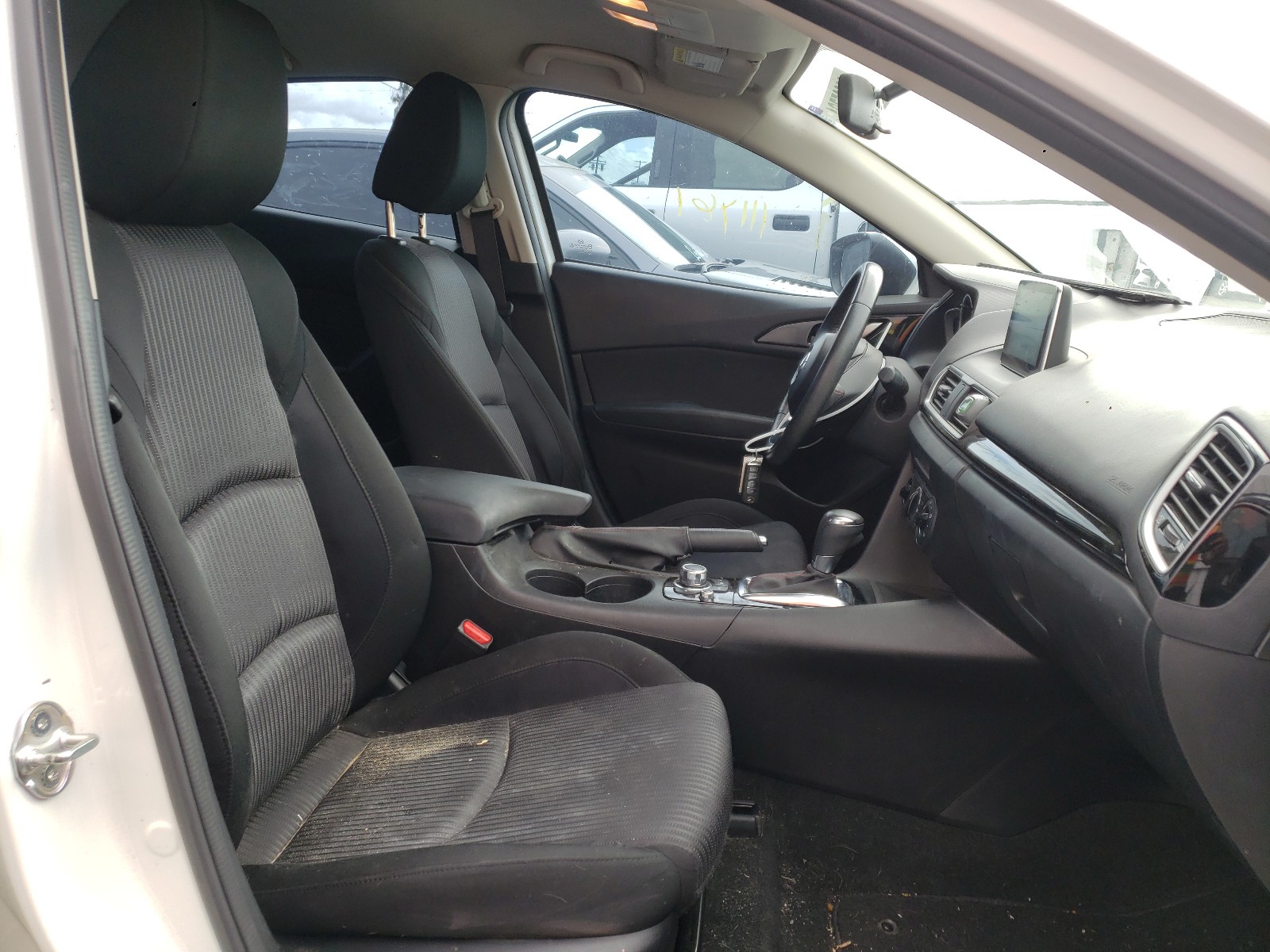 Zdjęcie 5 z aukcji – 2015 MAZDA 3 TOURING z VIN JM1BM1V76F1259152