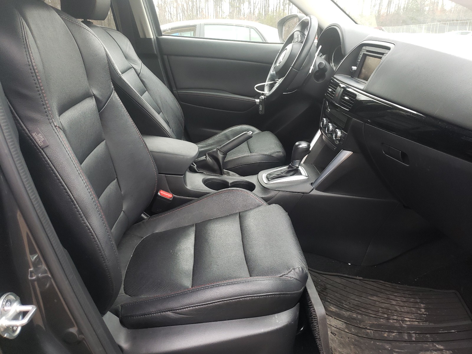 Photo 5 from auction – 2015 MAZDA CX-5 GT with VIN JM3KE4DY4F0433399