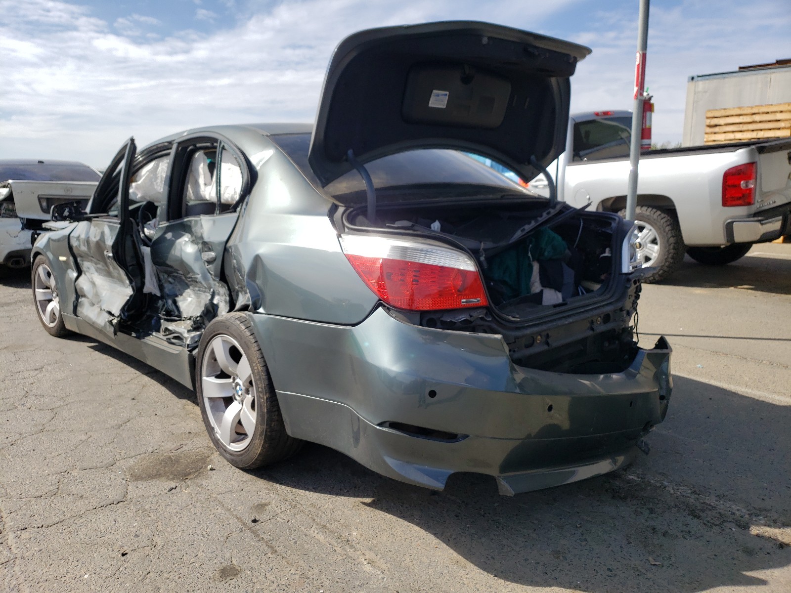 Photo 3 from auction – 2004 BMW 525 I with VIN WBANA53554B174287