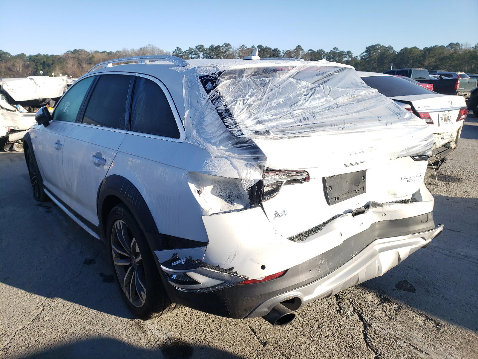 Photo 3 from auction – 2017 AUDI A4 ALLROAD with VIN WA18NAF41HA180271