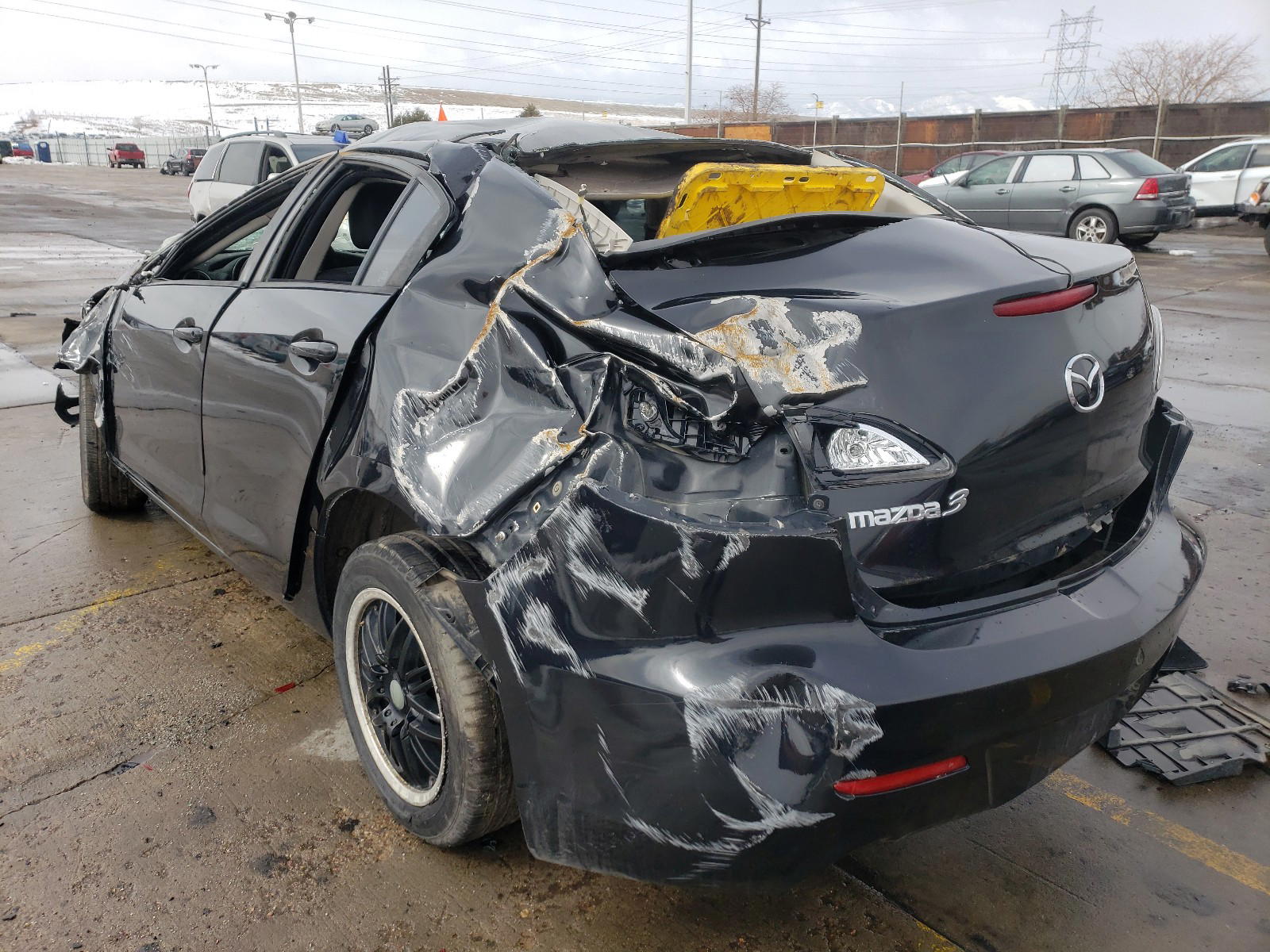 Photo 3 from auction – 2012 MAZDA 3 I with VIN JM1BL1UF9C1645474